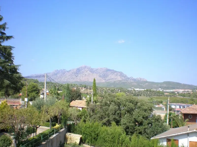Venta Solar 560m2 Esparreguera  Ref MCE3604RR