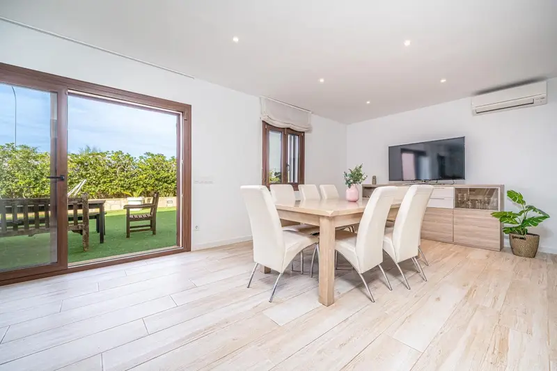 Finca Rustica en Venta 5 Habitaciones 5 Banos Jardin Gimnasio Mallorca