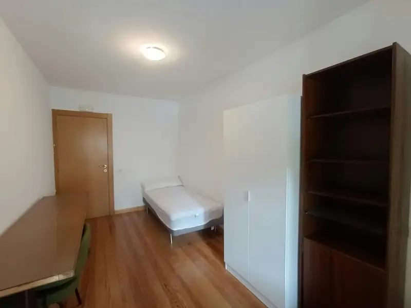 Habitacion Alquiler Pamplona Estudiantes Profesionales