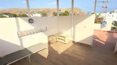 Casa Adosada en Agua Amarga con Terraza y Solarium