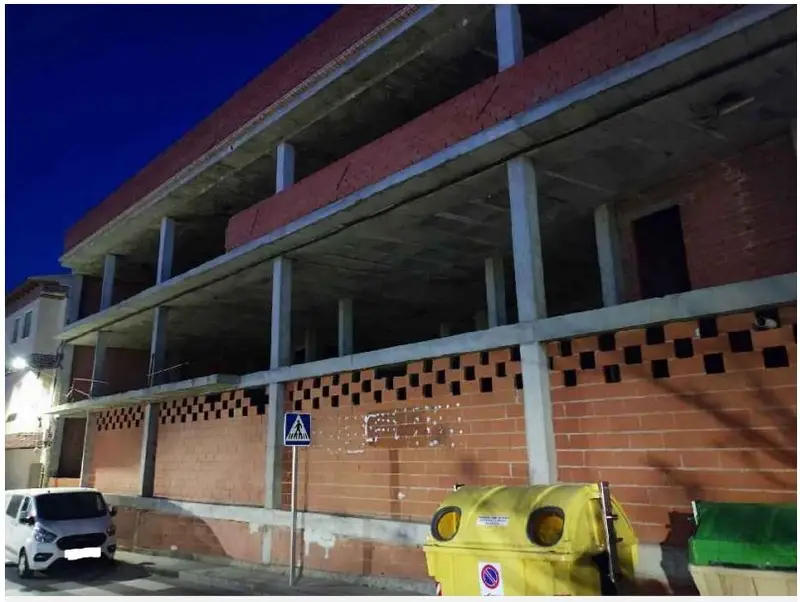 14 Pisos y 4 Locales en Villasequilla Toledo