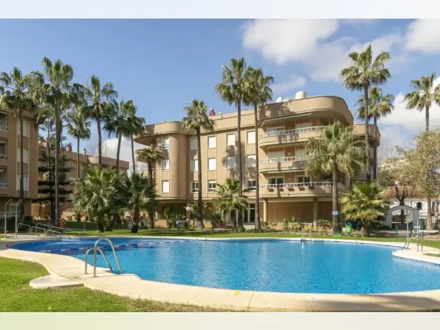 Apartamento 3 Dormitorios La Carihuela Primera Linea de Playa