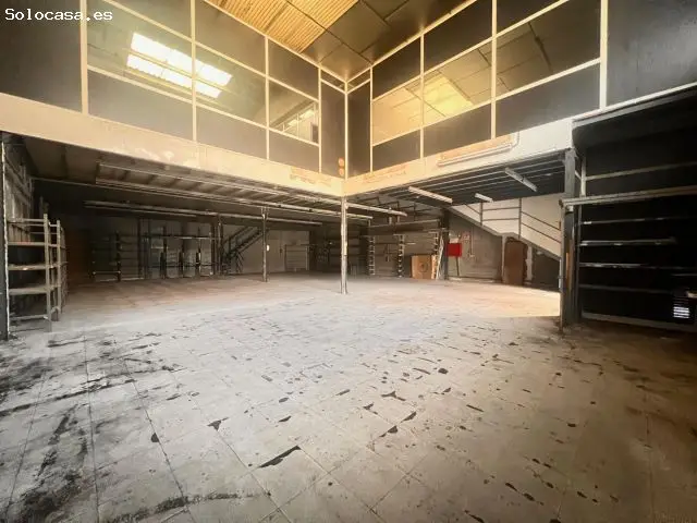 Nave Industrial en Pol	gon Els Plans Darau