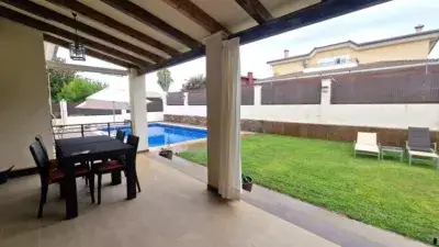 Casa en venta en Urbanización Valle del Jerte