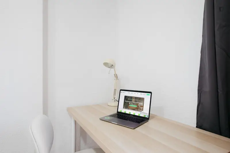 Coliving Valencia: Habitaciones Amuebladas con Servicios Incluidos