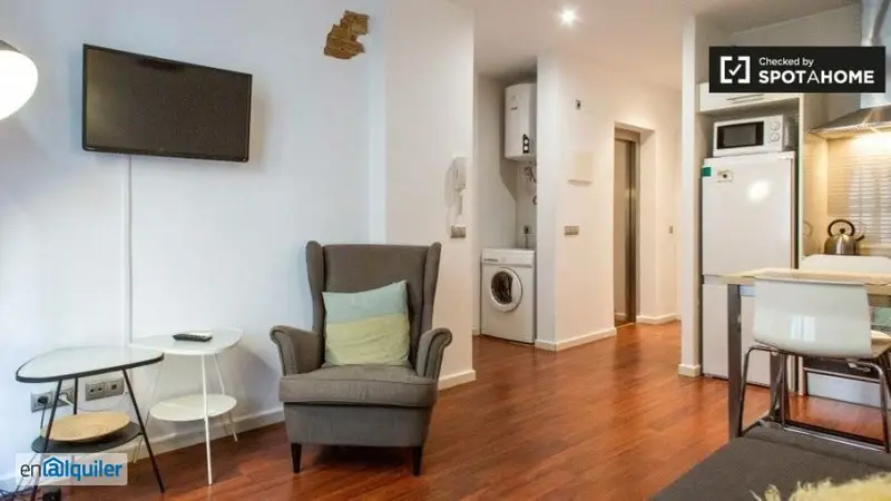 Apartamento con Encanto en El Raval Centro de Barcelona