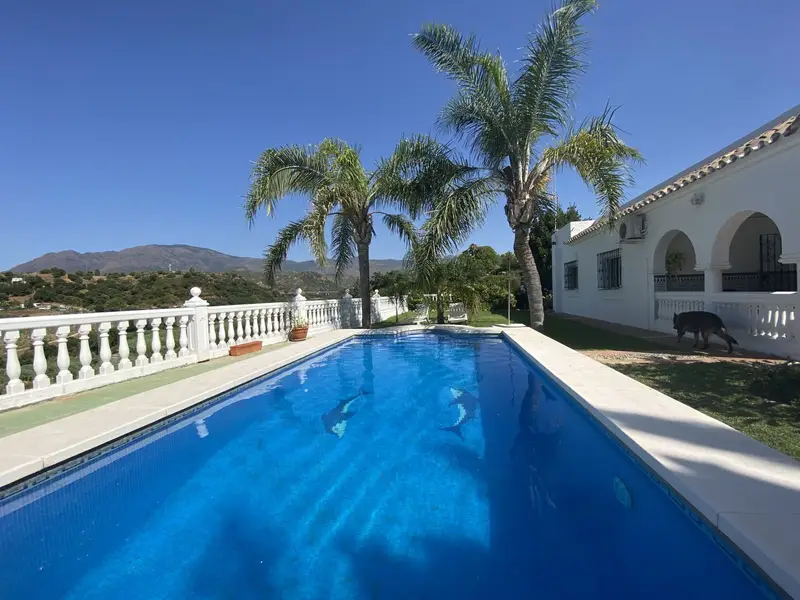 Chalet 3 Dormitorios Piscina Privada Estepona