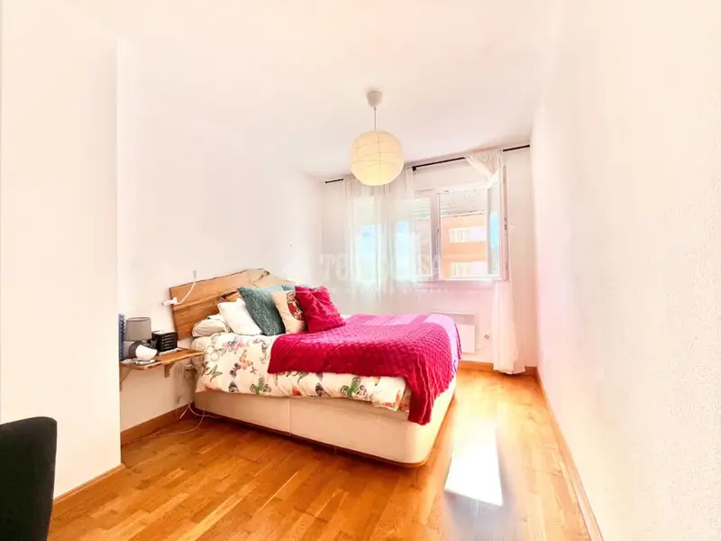 Piso en venta en Santander: 1 dormitorio, garaje y trastero