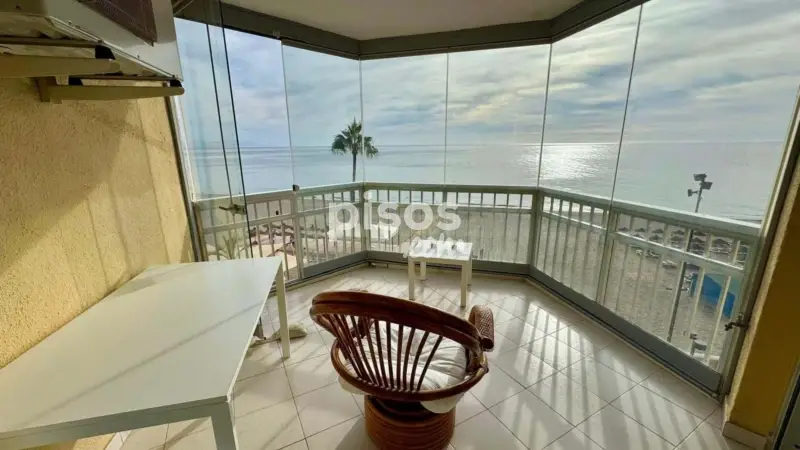 Piso en alquiler en Paseo Marítimo Rey de España, cerca de Calle Marina Nacional