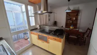 Piso Amueblado en Sevilla con 4 Dormitorios y Trastero