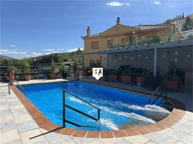 Villa de Lujo en Venta 10 Dormitorios y Piscina