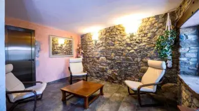 Casa en venta en Laspuña  351m2 con parcela