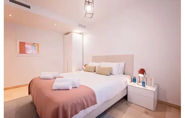 Apartamento 5 Dormitorios 80m2 Barcelona