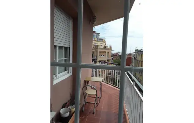Alquiler Apartamento 3 Dormitorios Barcelona Estudiantes Guinardo