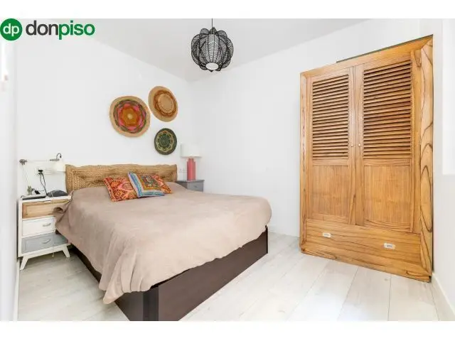 Realejo Piso 3 Dormitorios Reformado Patio Granada Centro