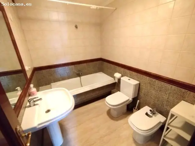 Apartamento en Amboage  1 Dormitorio Amueblado