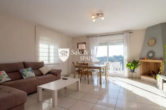 Villa en Venta Lloret de Mar 3 Dormitorios Piscina Privada