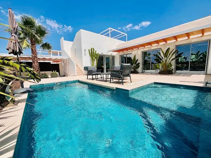 Villa en Venta Los Montesinos 3 Dormitorios Piscina Privada