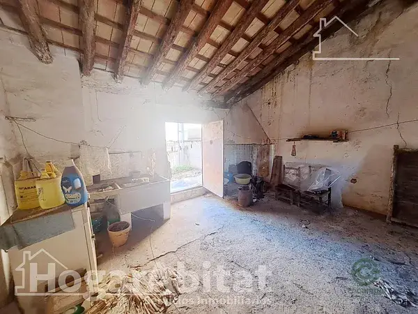 Casa en l'Alcora para Reformar con Garaje y Terraza