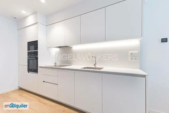 Alquiler Piso Amueblado Eixample - Obra Nueva