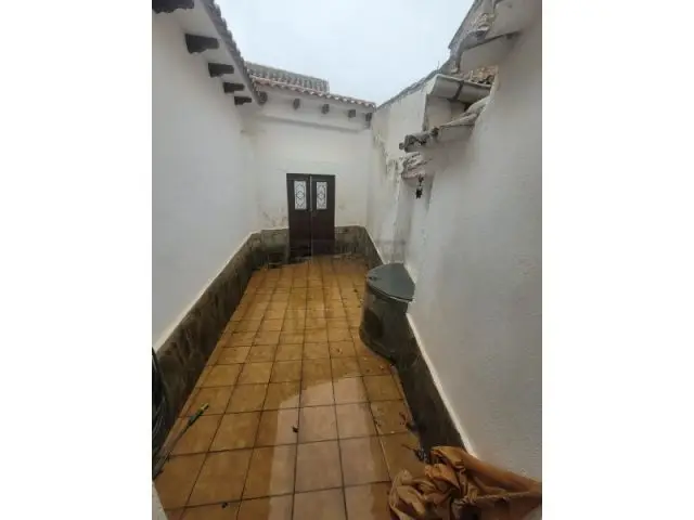 Casa de Pueblo Amueblada en Centro