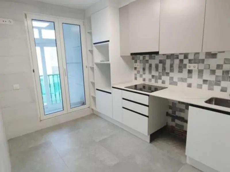 Piso en venta en Lugones 3 dormitorios reformado