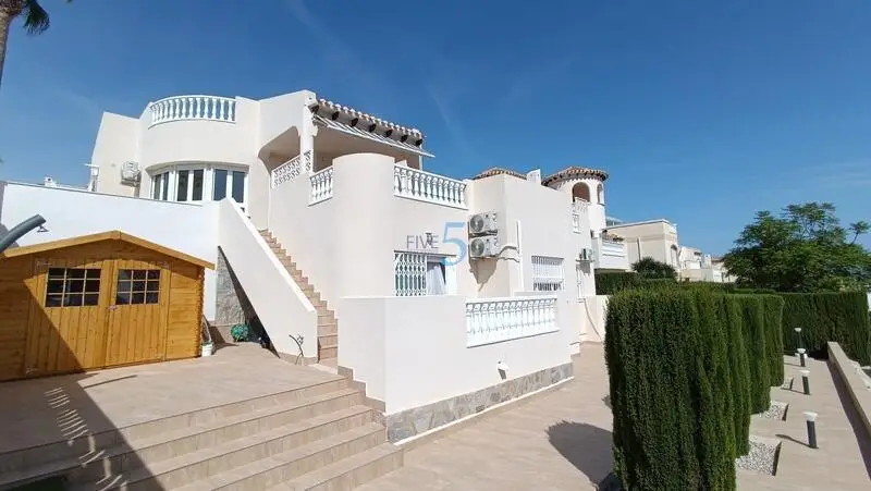 Villa en Venta Orihuela Costa 3 Dormitorios Los Dolses