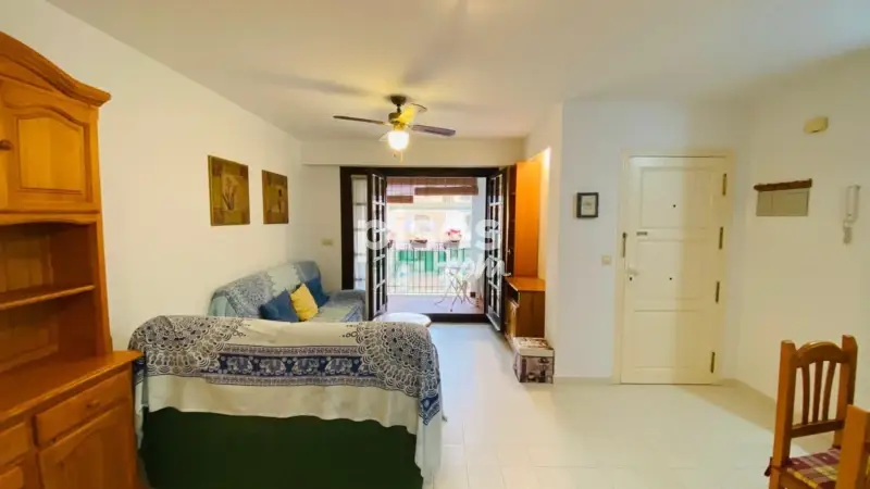 Apartamento en alquiler en Playa del Espejo