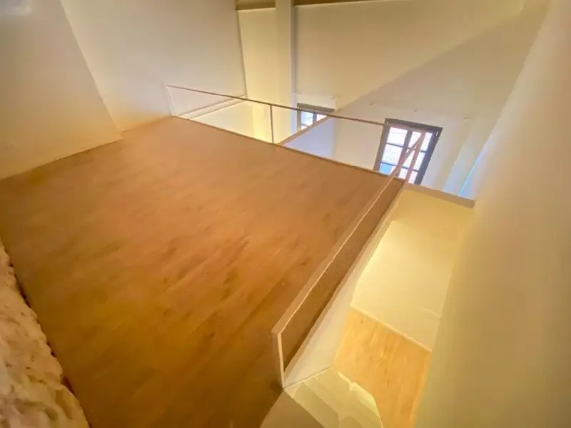 Venta Duplex 3 habitaciones 2 banos El Raval Barcelona