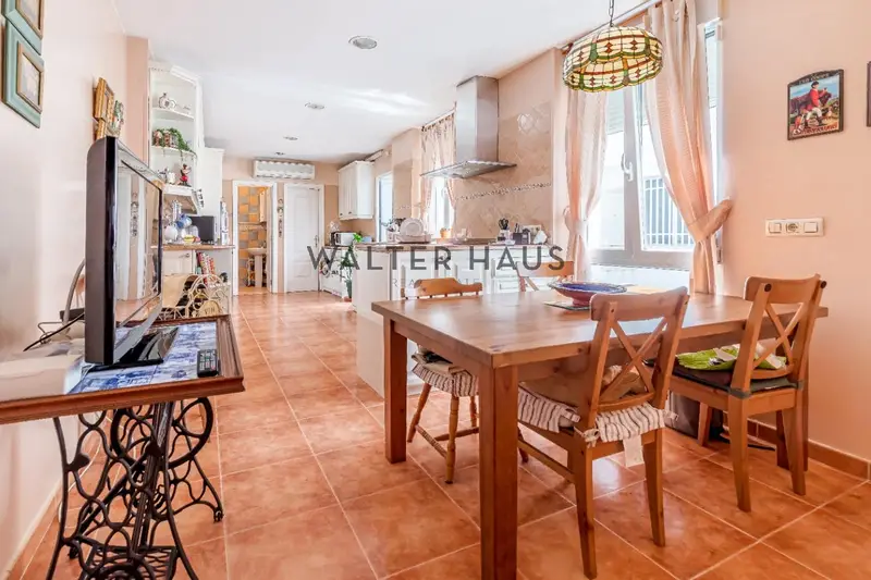 Piso en Venta en Almagro Madrid Tres Plantas Lujo