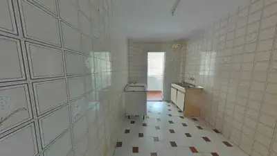 Piso en Venta en Linares 103m2 4 Dormitorios 2 Baños