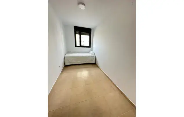 Alquiler Apartamento 4 Dormitorios Tarragona Estudiantes Trabajadores