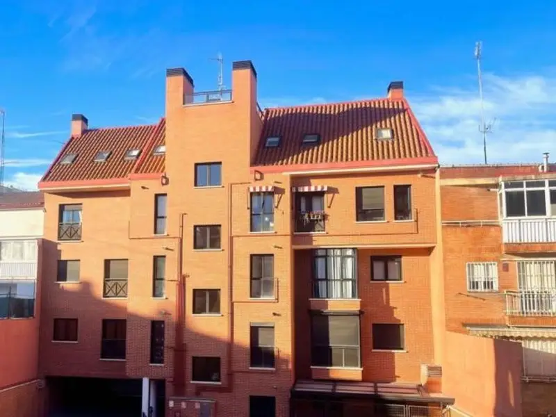 venta Piso en Berruguete, Madrid (50060644192.100500)- Globaliza