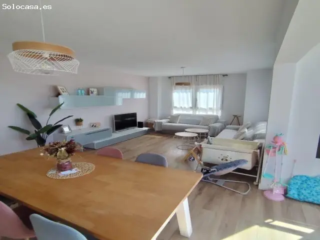 Vivienda de Lujo Reformada en San Vicente Con Garaje