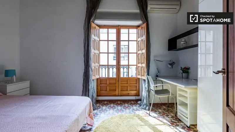 Alquiler Habitacion Valencia Extramurs Apartamento 4 Dormitorios