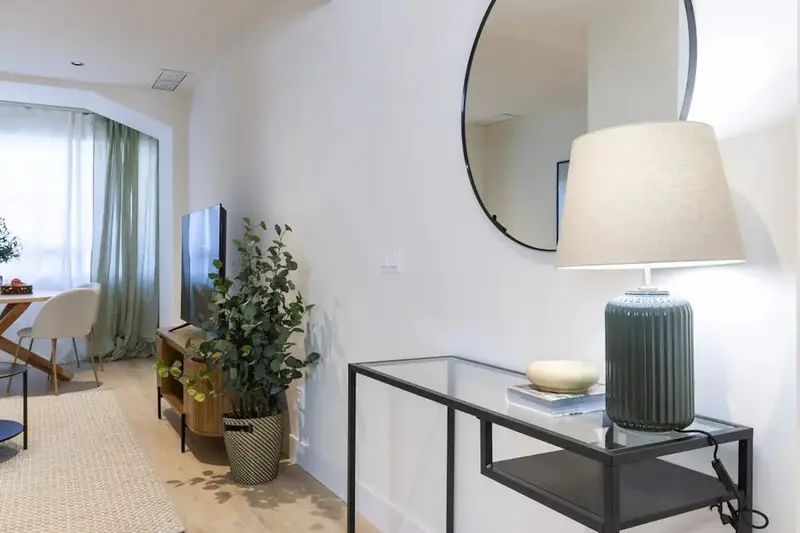 Apartamento en Alquiler Madrid 2 dormitorios 1 ba
C3B1o