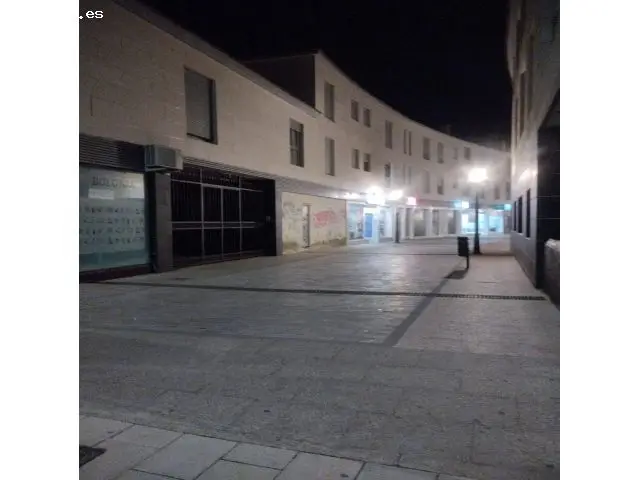 Local Comercial en Alcázar - Ideal para cualquier negocio