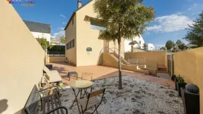 Casa en Venta Loma Verde 215m2 418m2 Parcela
