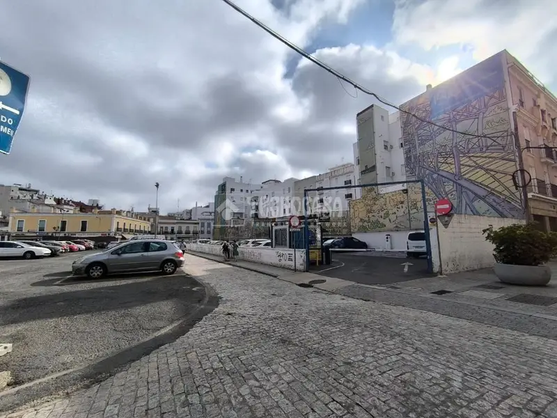 Piso en venta en el centro de Huelva 4 habitaciones 2 baños