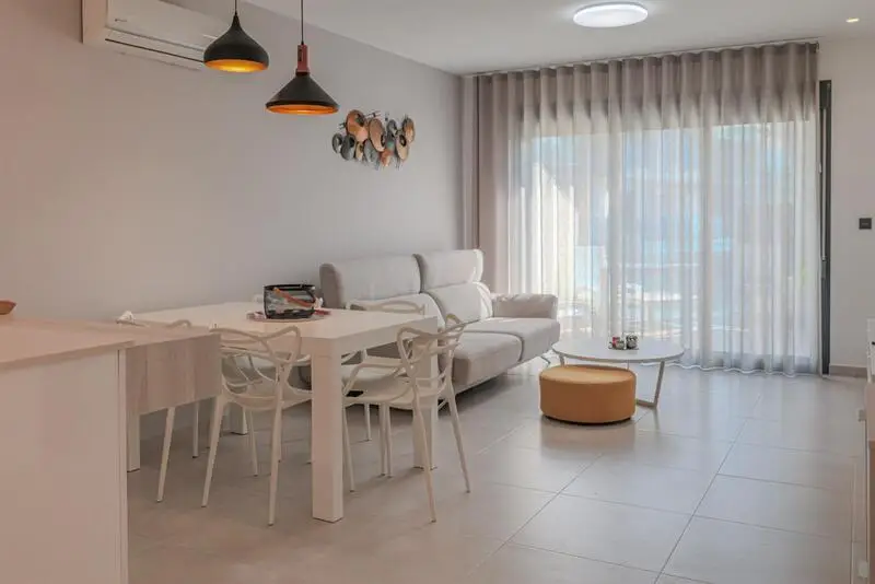 Apartamento 3 Dormitorios Lujo Almarjal Alicante