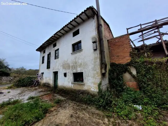 Chalet en Venta Balmori Asturias para Reformar