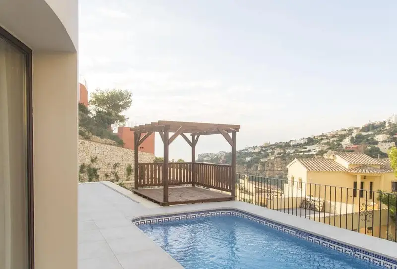 Chalet en Cumbre del Sol Benitachell Alicante Villa 4 Dormitorios Reformada