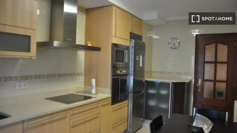 Piso 3 Habitaciones Amueblado en Lalín
