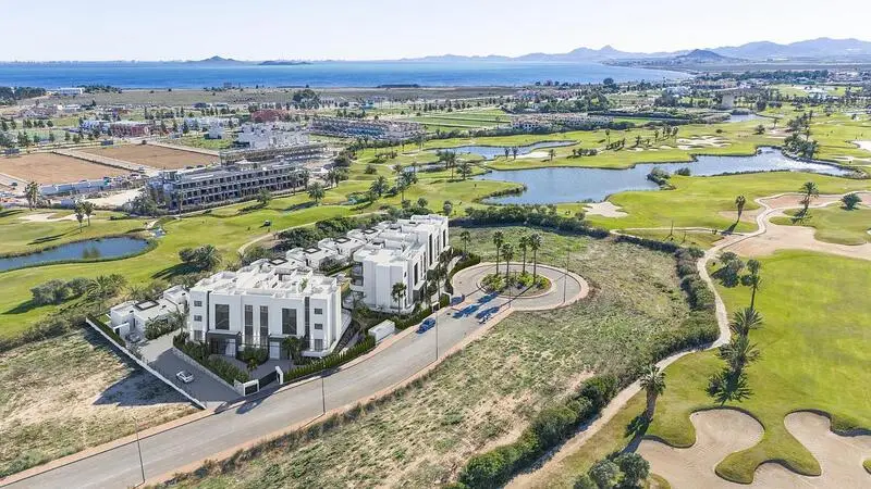 Villa de Lujo en Los Alcázares Murcia con Vistas al Golf