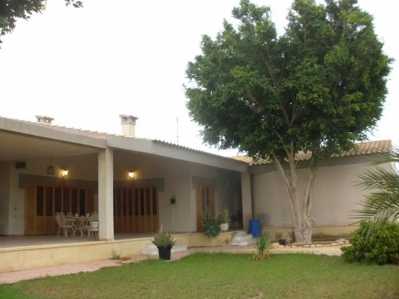 Venta Chalet de Lujo 4 Dormitorios Elche