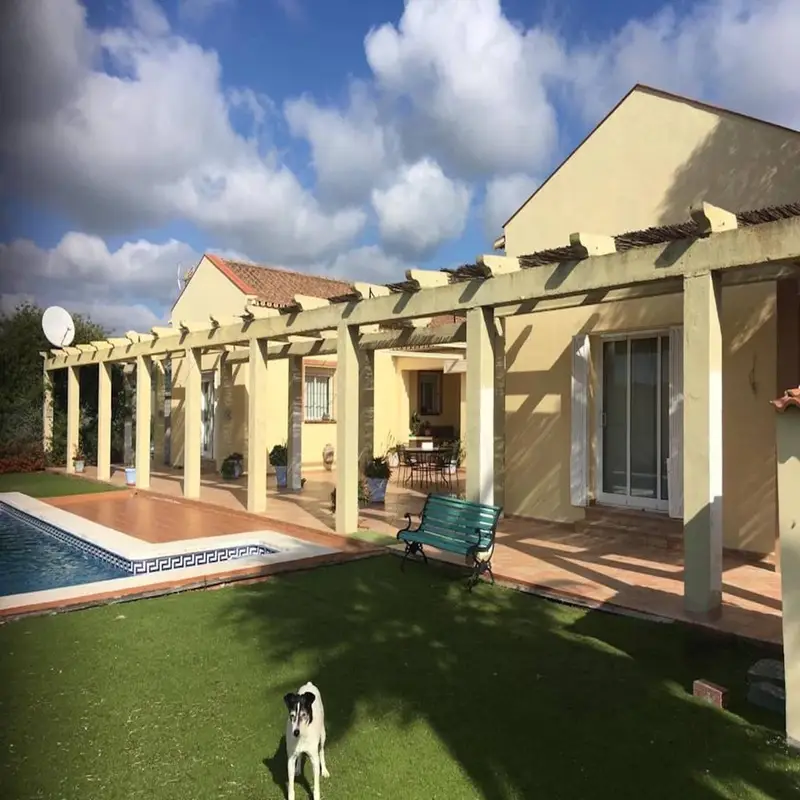 Chalet con 6 dormitorios y 17 hectareas cerca de Sotogrande