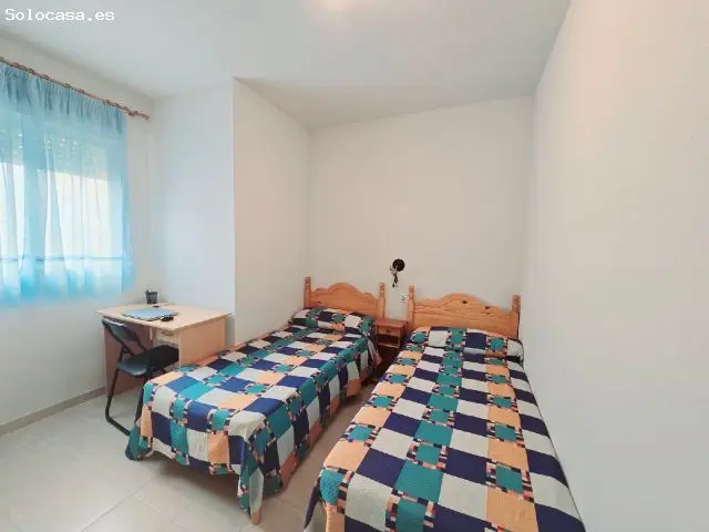Apartamento en Garrucha con Garaje y Aire Acondicionado