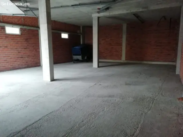 Se Alquila Bajo En El Centro De Coristanco