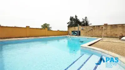Chalet Pareado en Ojaiz Santander con Jardin y Piscina