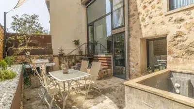 Casa adosada en Bunyola con piscina y jardin